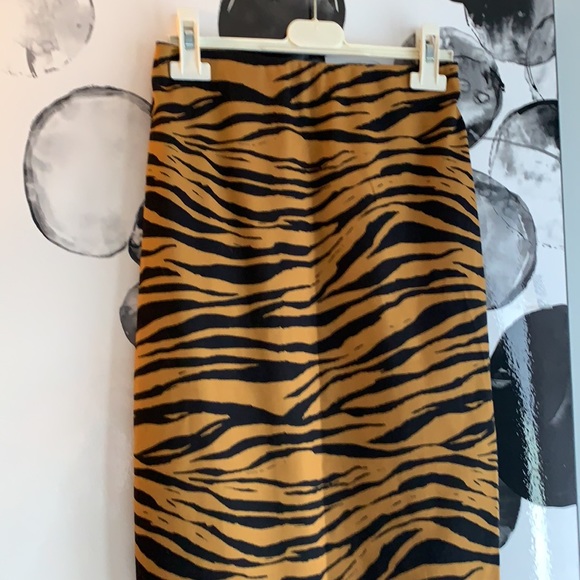 Zara Zebra Pencil Skirt - Picture 2 of 4